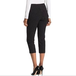 Philosophy Petite Pull-On Crop Pants Slimming Tummy Control Black Polka Dot